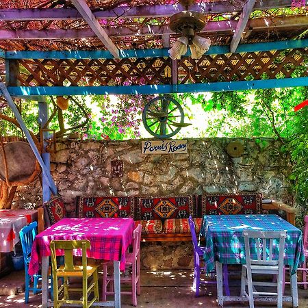 Parmis Rooms Cesme Exterior foto