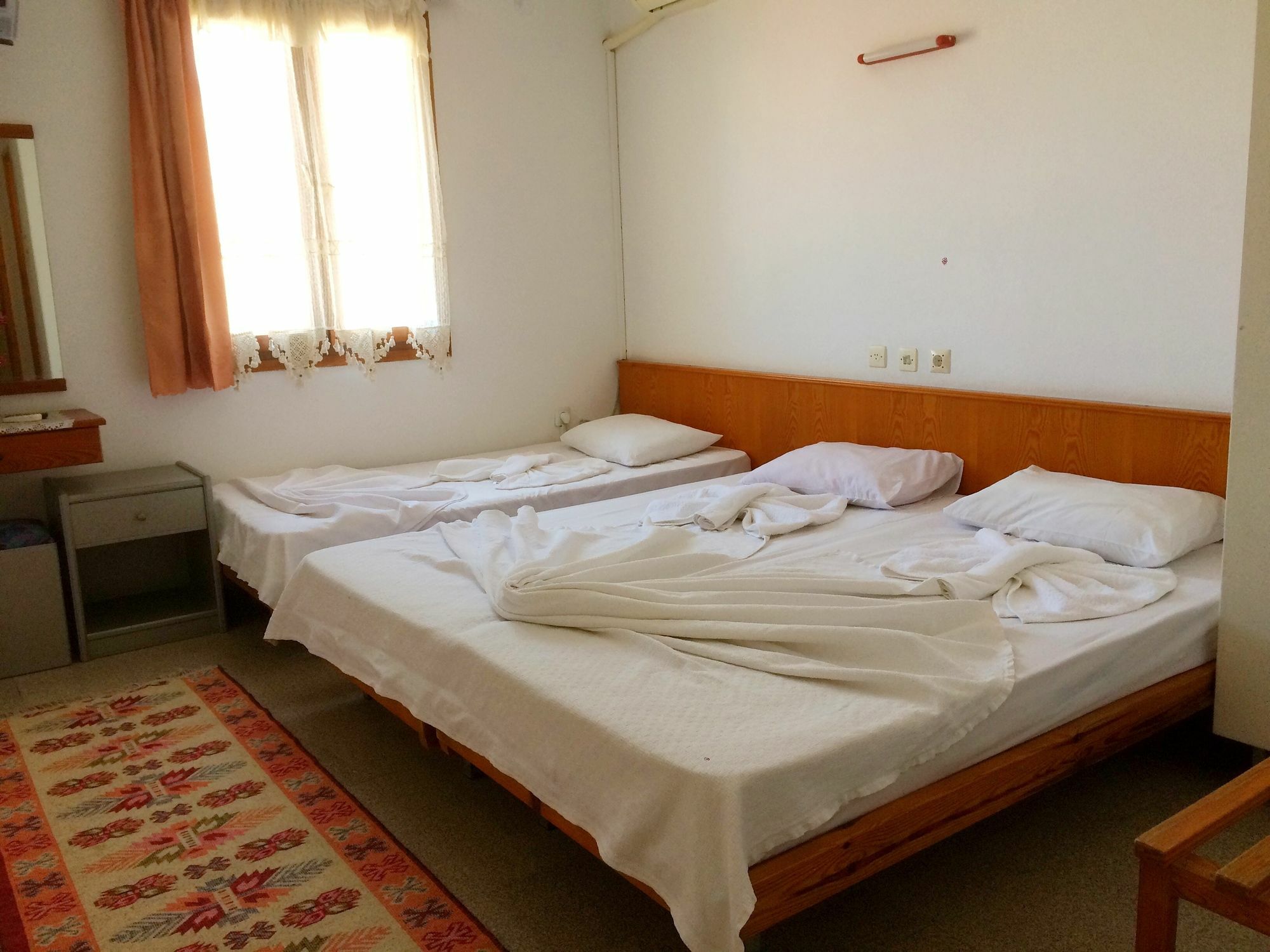Parmis Rooms Cesme Exterior foto