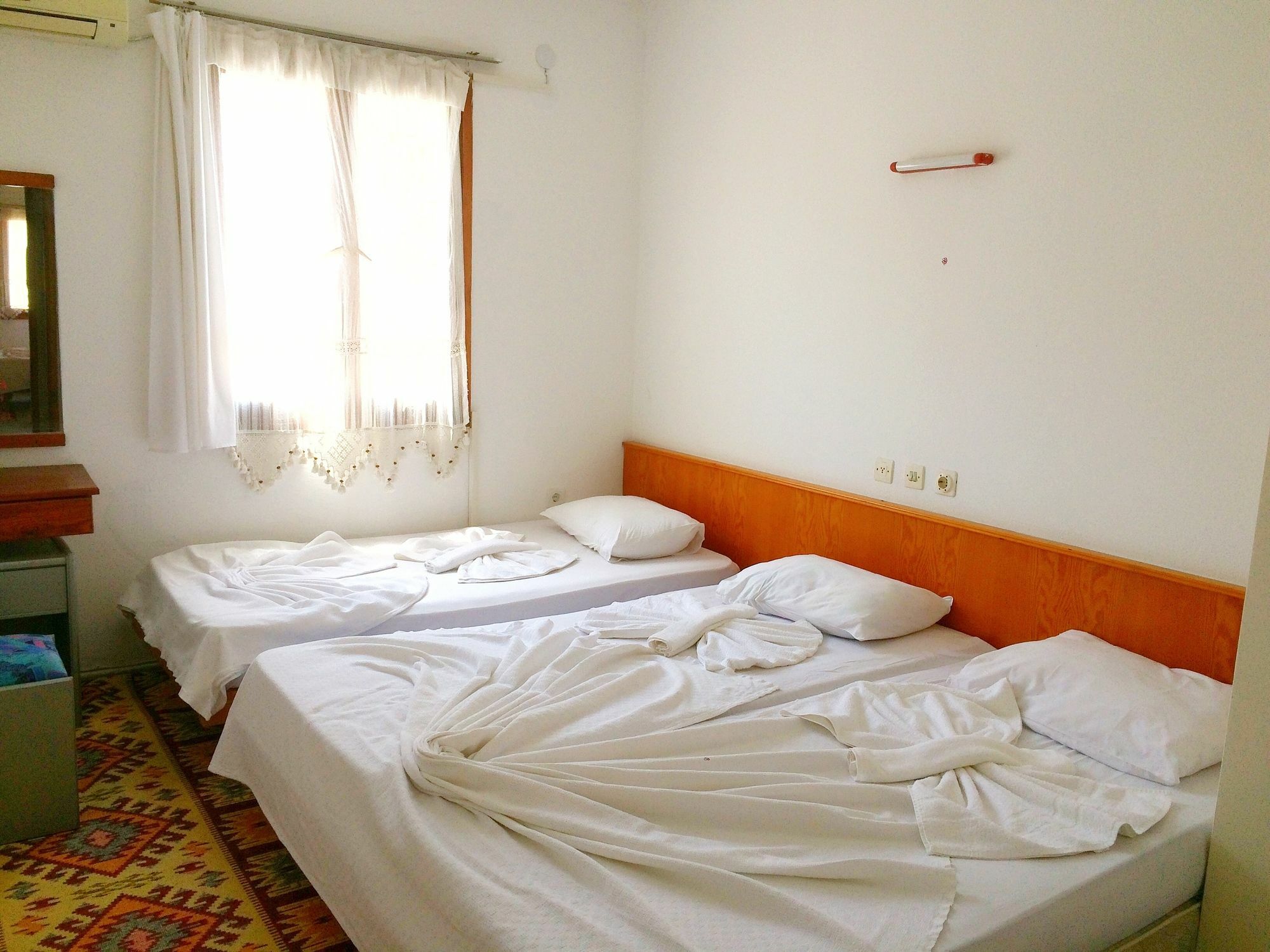 Parmis Rooms Cesme Exterior foto